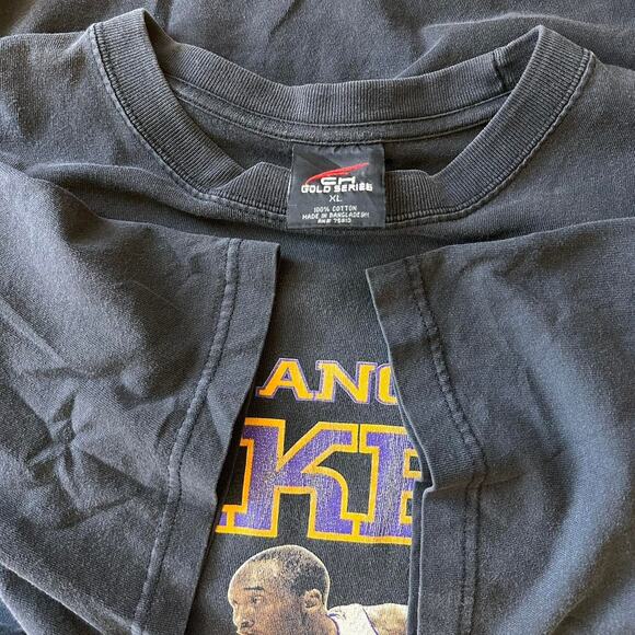 Vintage 2009 Kobe Bryant Lakers Shirt - Picture 7 of 8